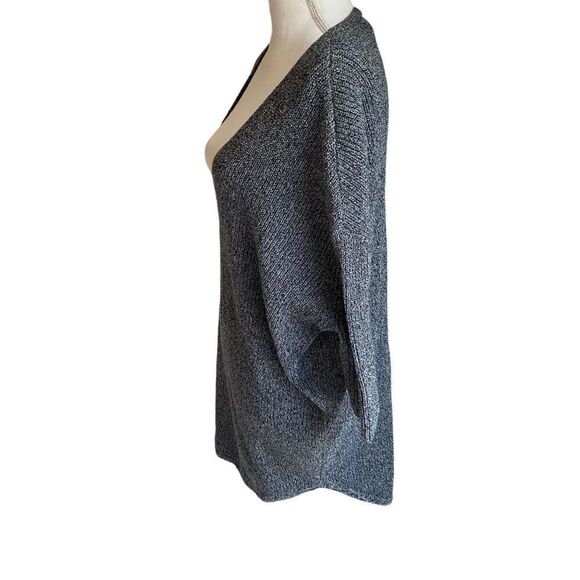 Express Grey V Neck  Sweater Size Medium Oversized - Picture 3 of 7